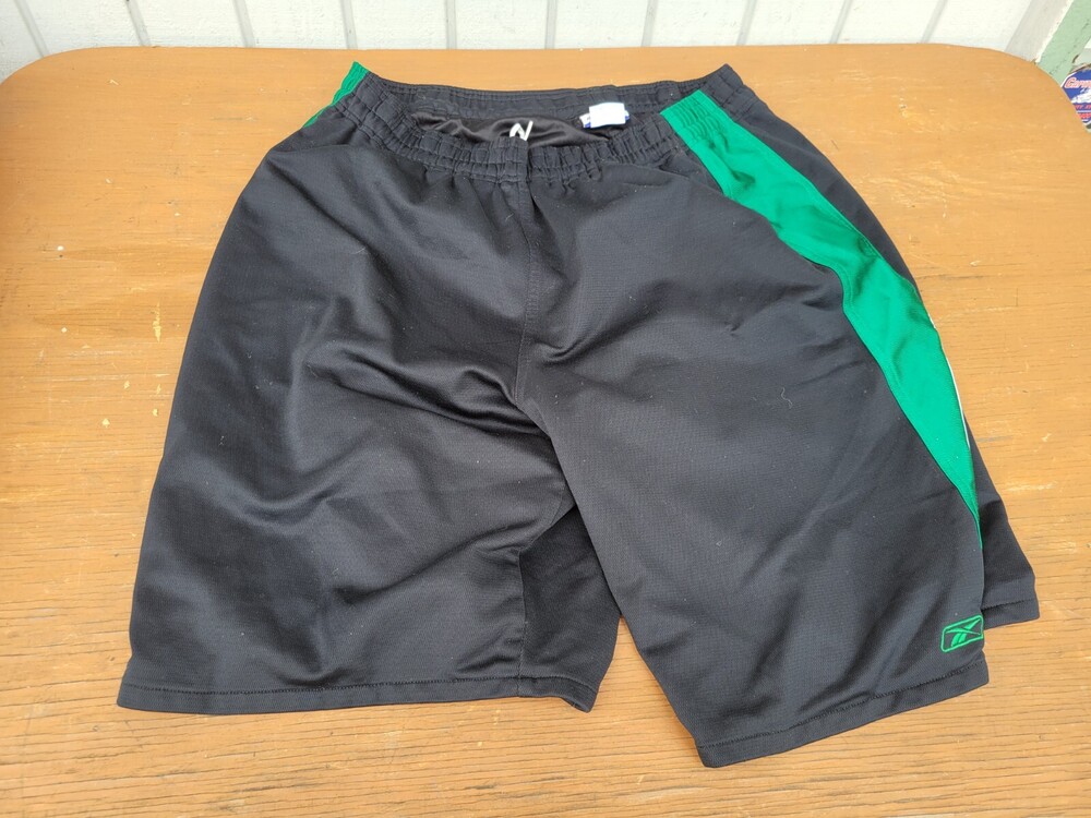 Reebok Athletic Shorts Men's Black Green Logo Elastic Waist Mid Rise Running